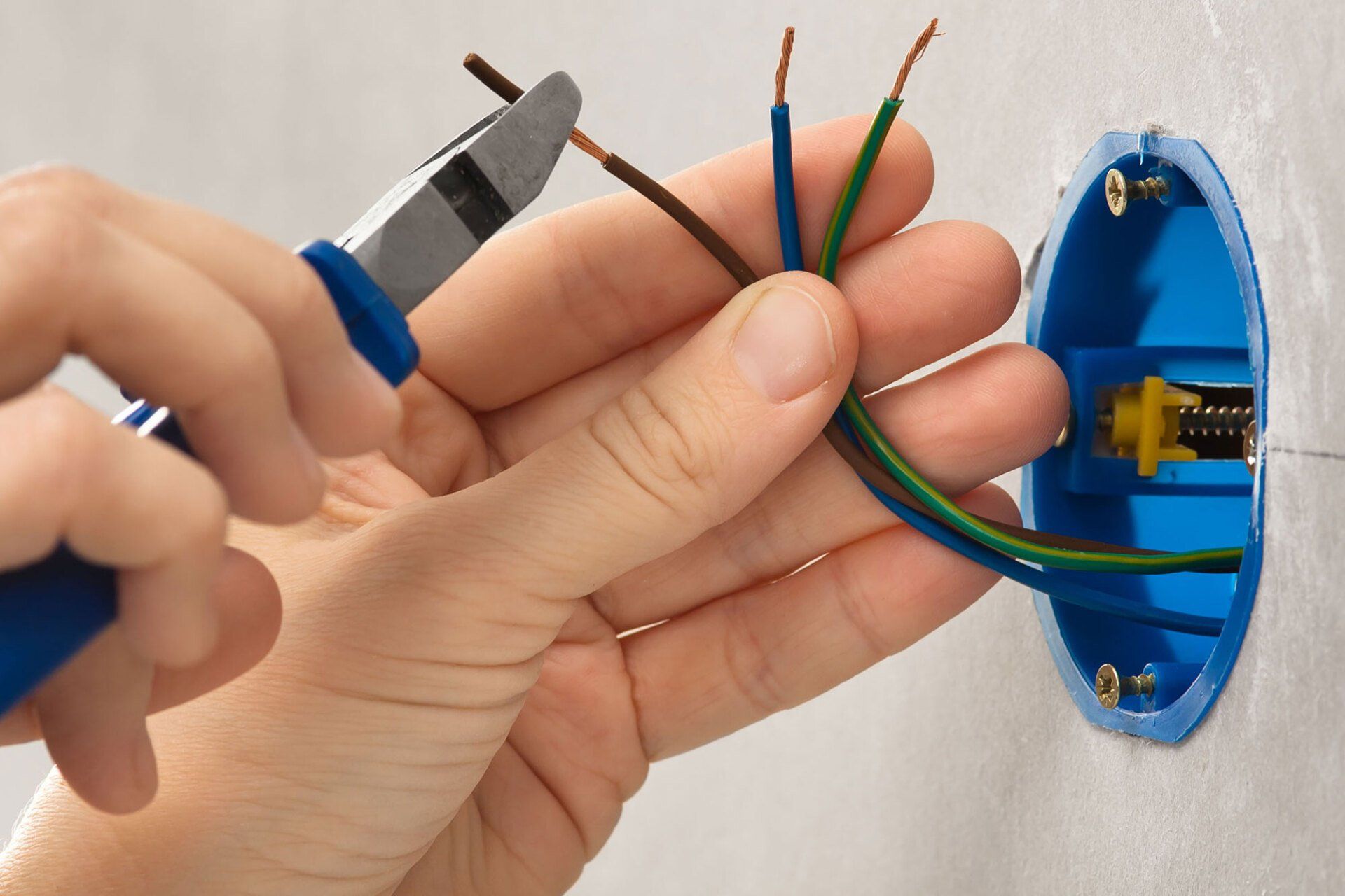 Electric Wiring Services