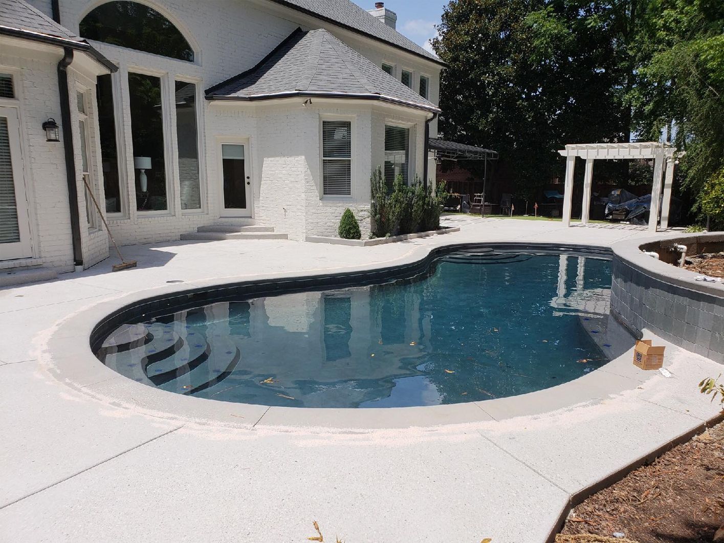 Concrete Pool Deck Contractor Memphis, TN
