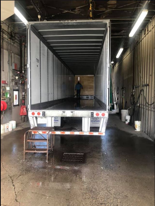 Trailer washing service