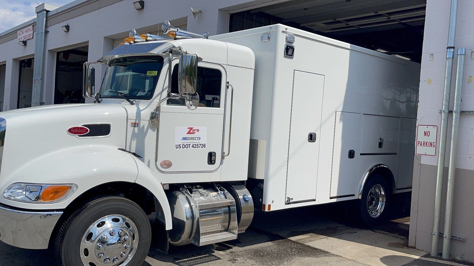 Trailer washing service