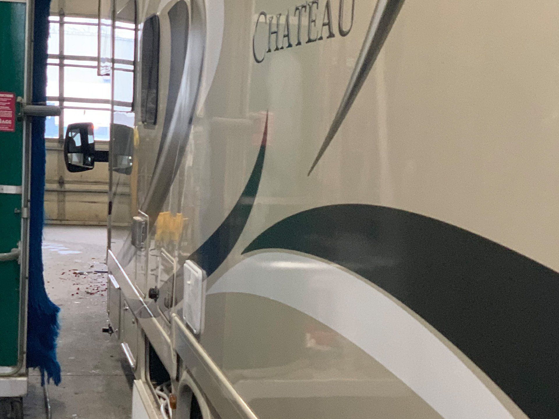 Trailer washing service