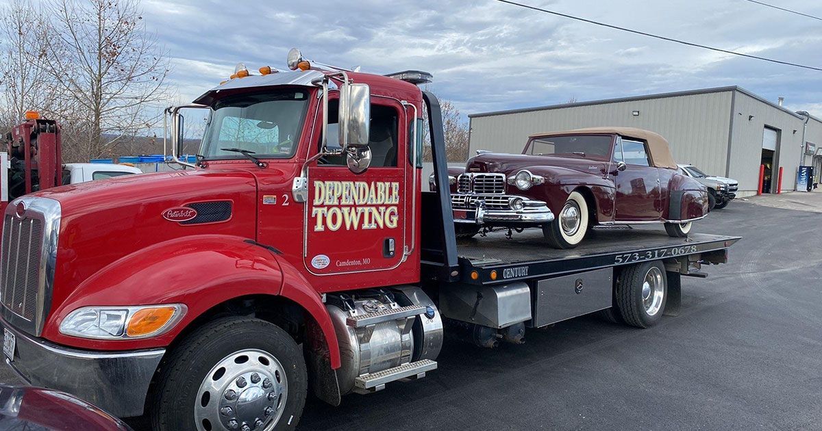Dependable Towing logo