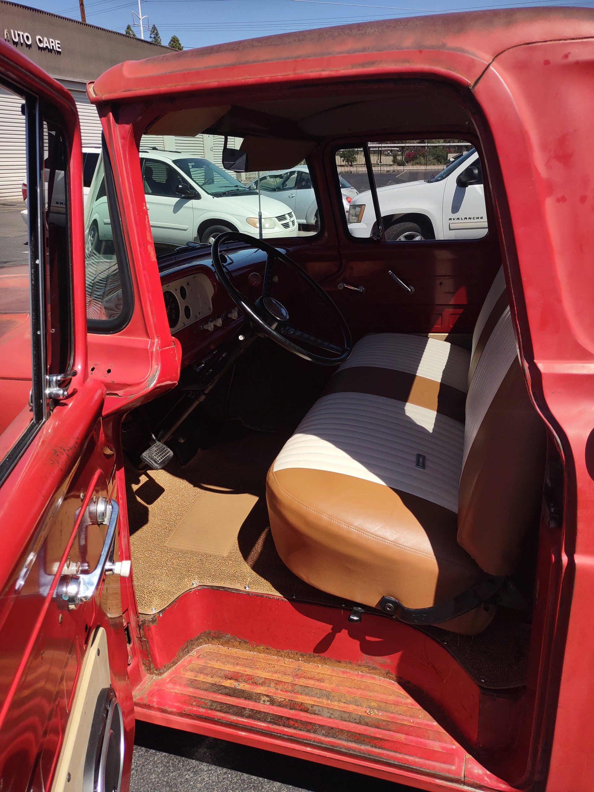 Vintage car fron seats