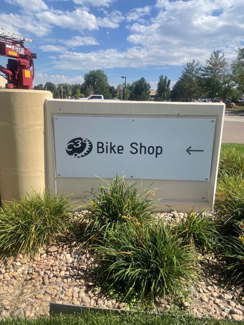 Wayfinding Monument Sign C3 Bikes Golden Colorado Wayfinding Monument Sign C3 Bikes Golden Colorado