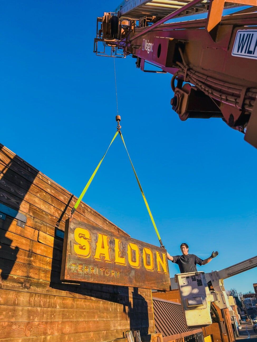 Saloon