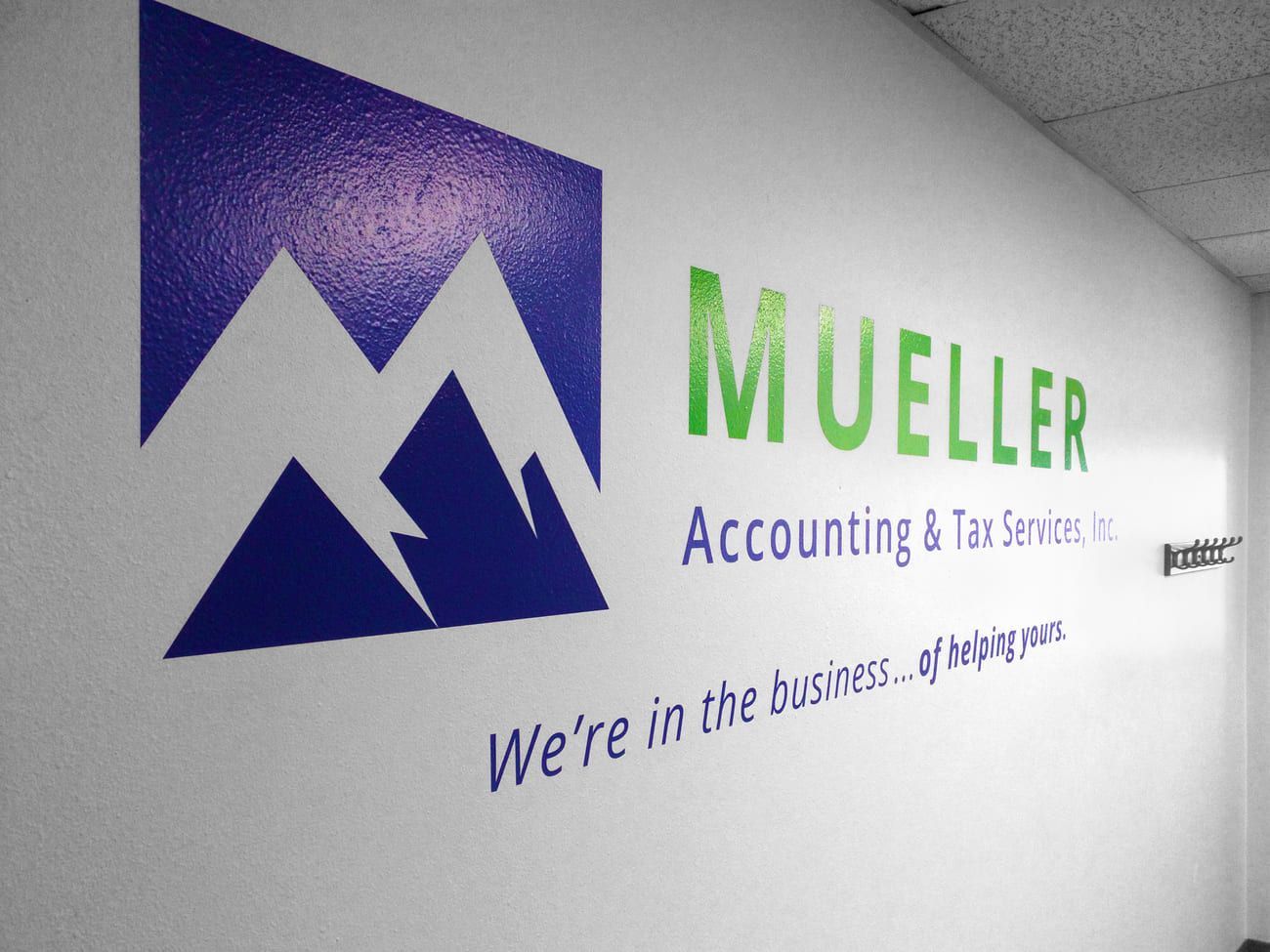 Wall Murals & Wraps