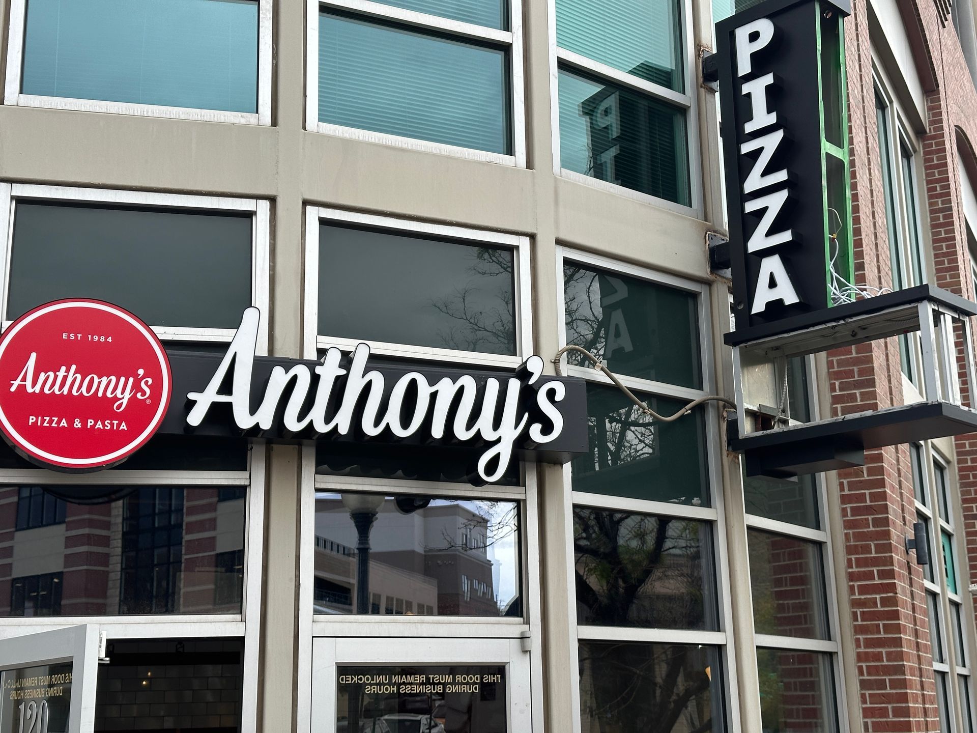 exterior sign company