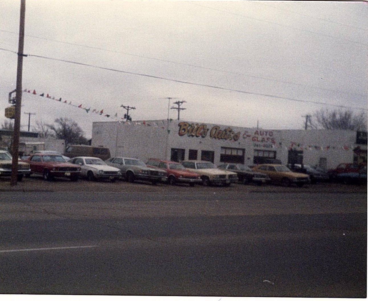 Bill's Auto Glass front building