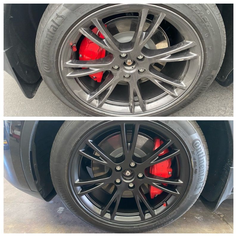 Close-up of a car wheel with a gray rim and red brake caliper, shown in two color variations.