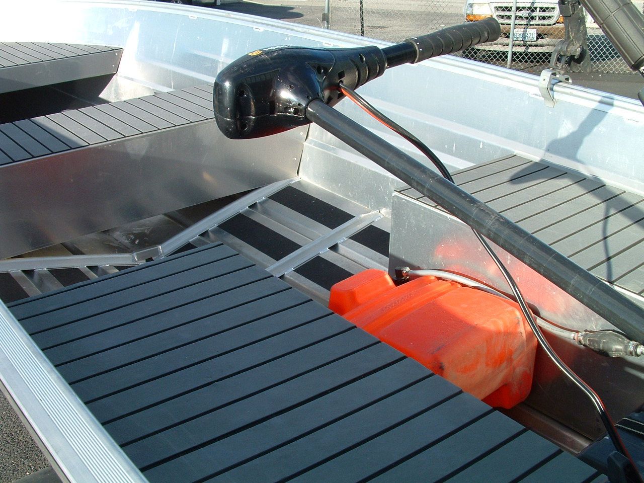 Used Aluminum Pontoon Boat Sales Spokane Valley, WA