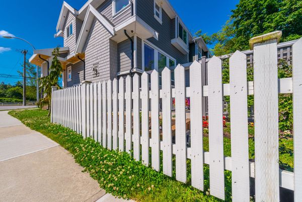 Midwest Custom Fencing