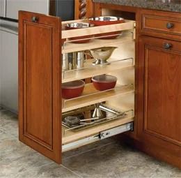 Base pull-out pantries