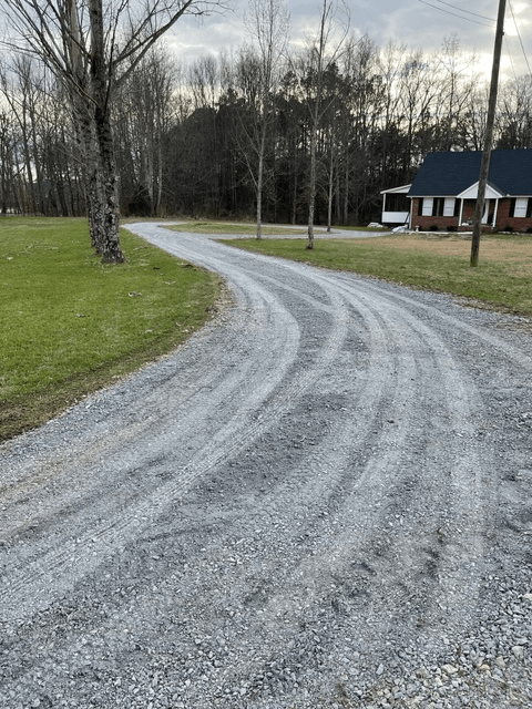 Gravel driveway installation