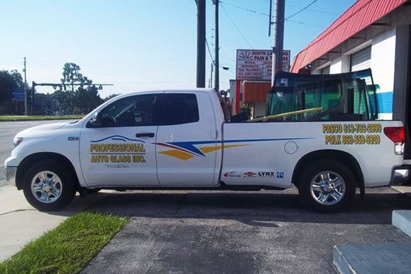 Semi truck glass repair | Lakeland, FL | Professional Auto Glass | 863-858-6929