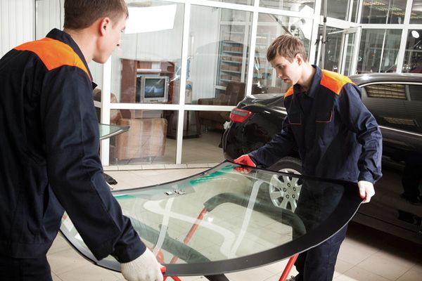 Automotive window replacement | Lakeland, FL | Professional Auto Glass | 863-858-6929