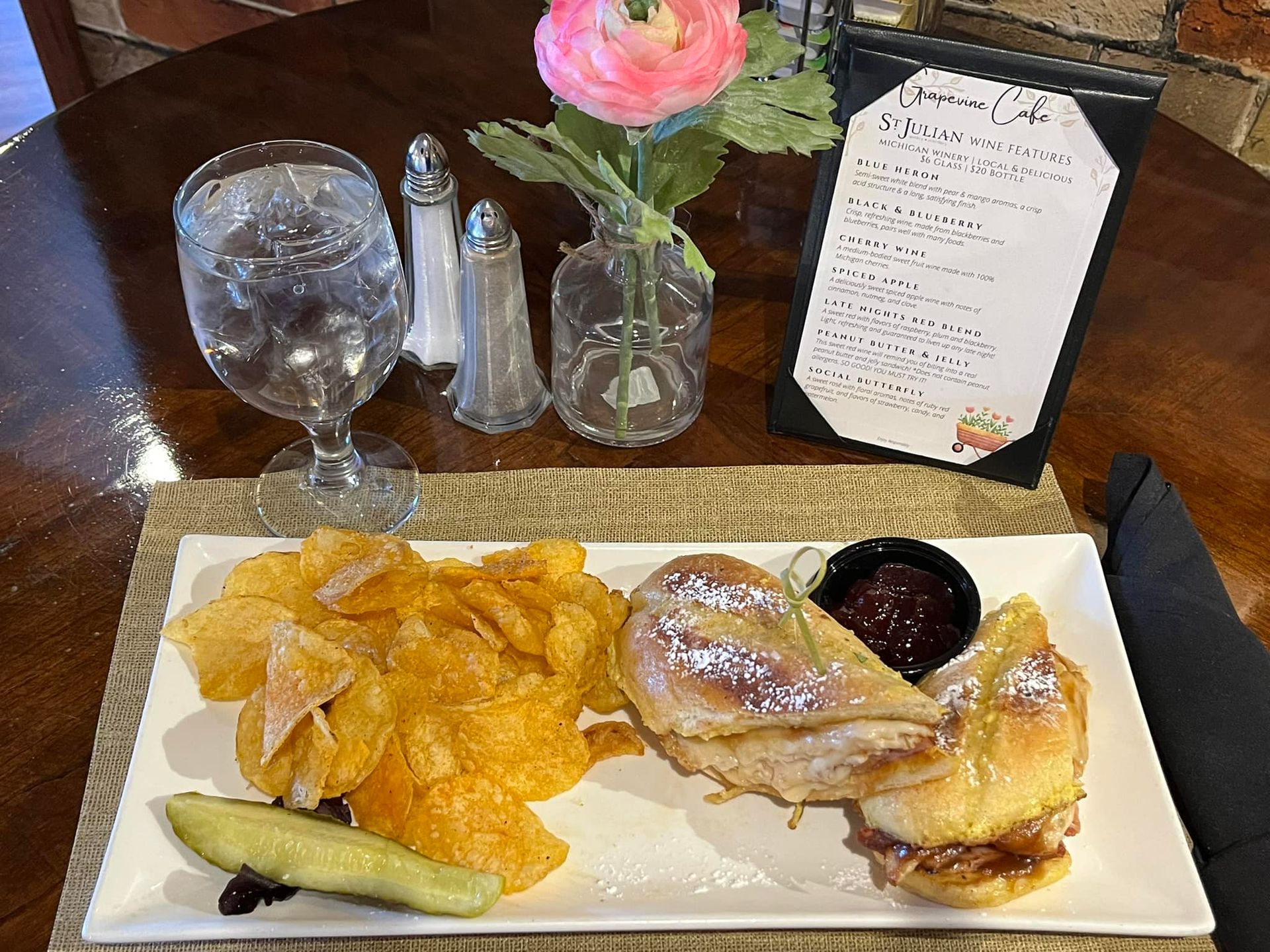 Grapevine Cafe Dishes