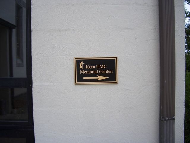 val-u-signs-gallery-01