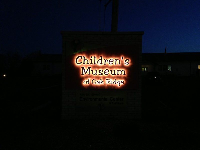 val-u-signs-gallery-06