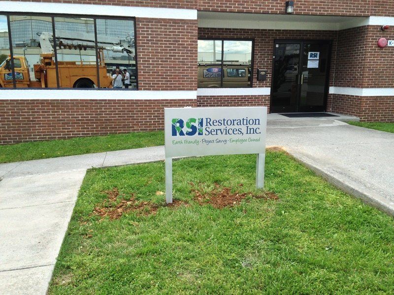 val-u-signs-gallery-010