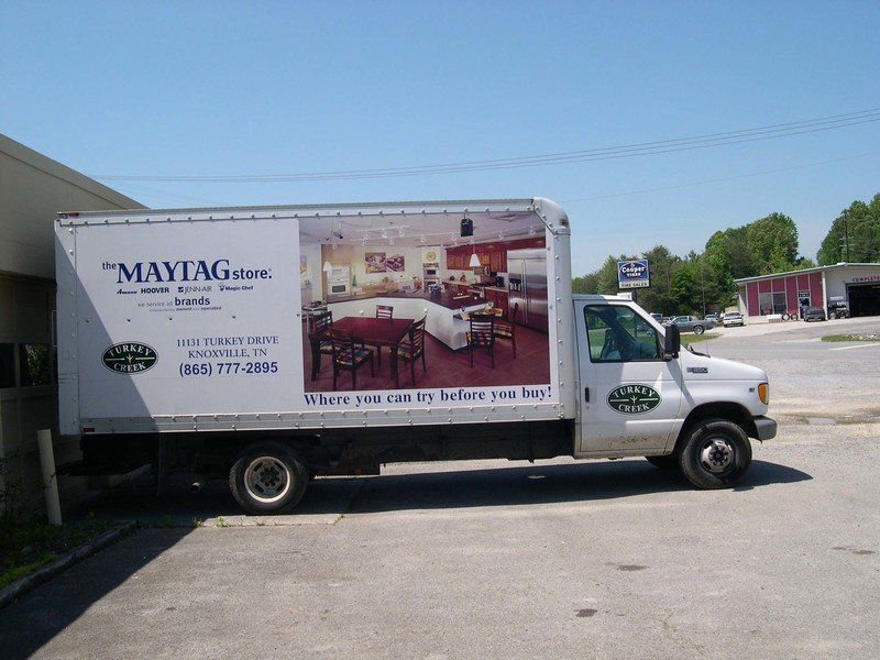 val-u-signs-gallery-046