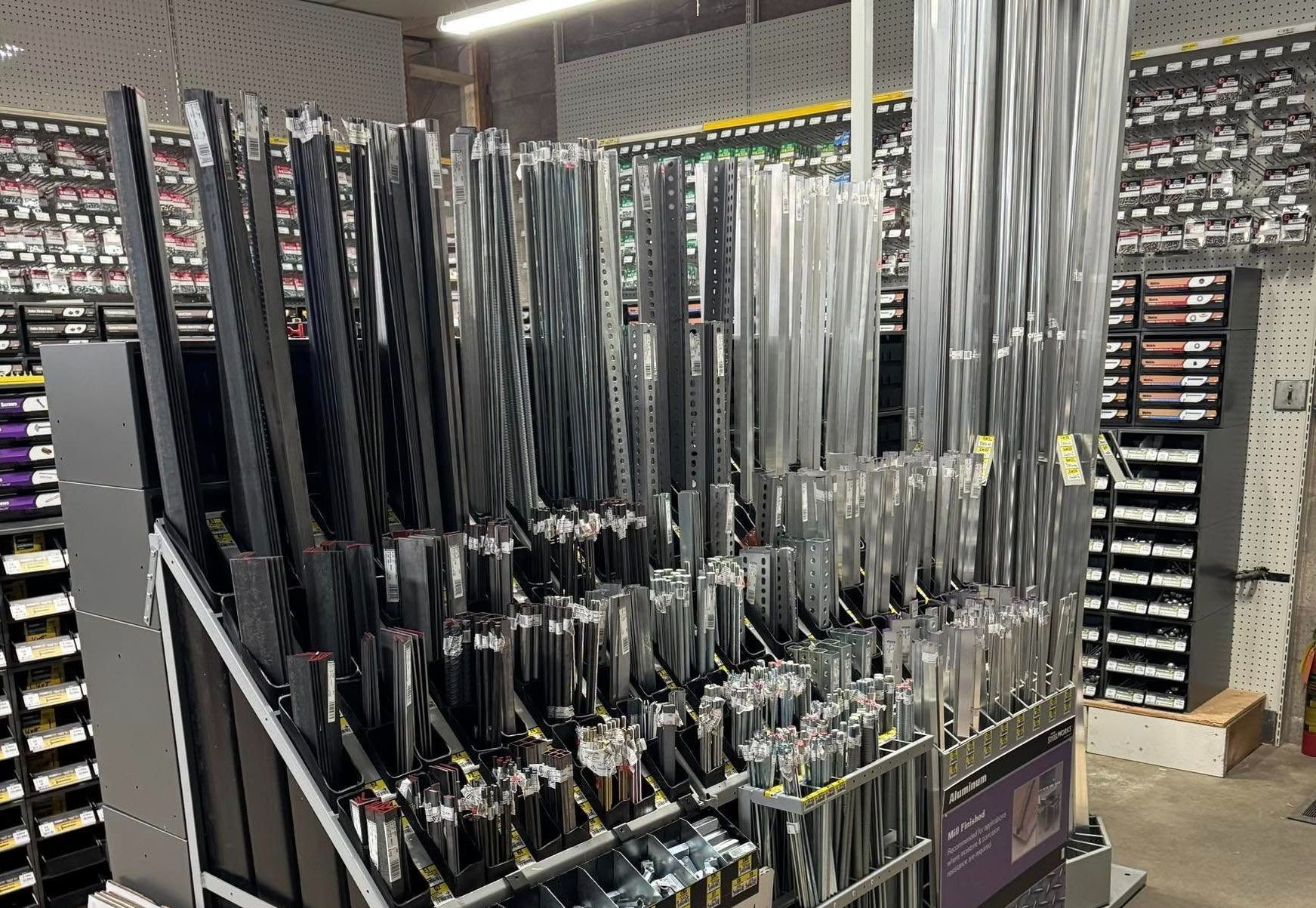 Springvale Hardware & Paint