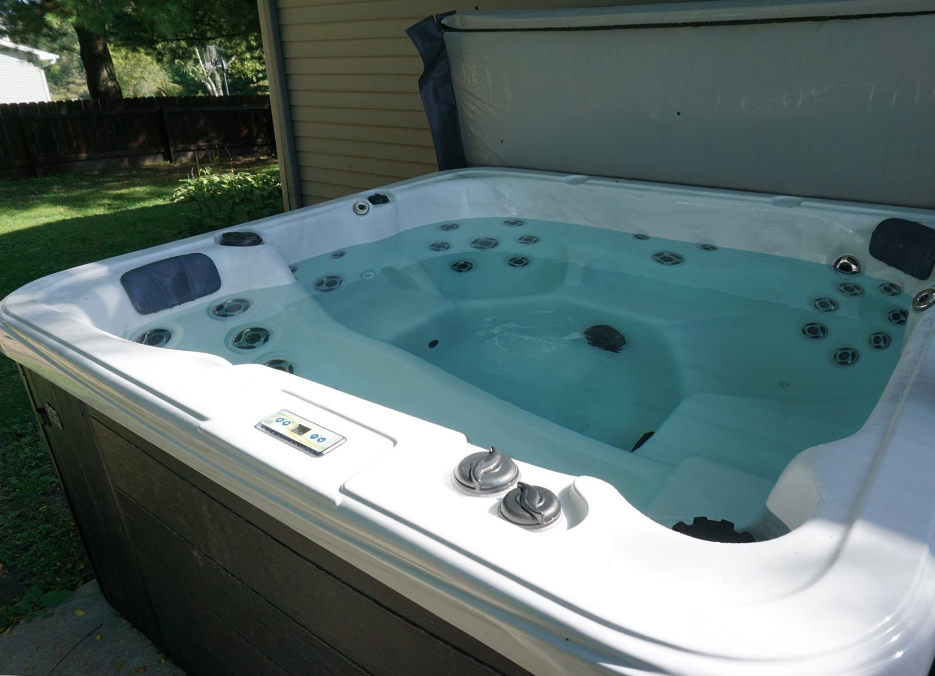 Shoreline Spas tub