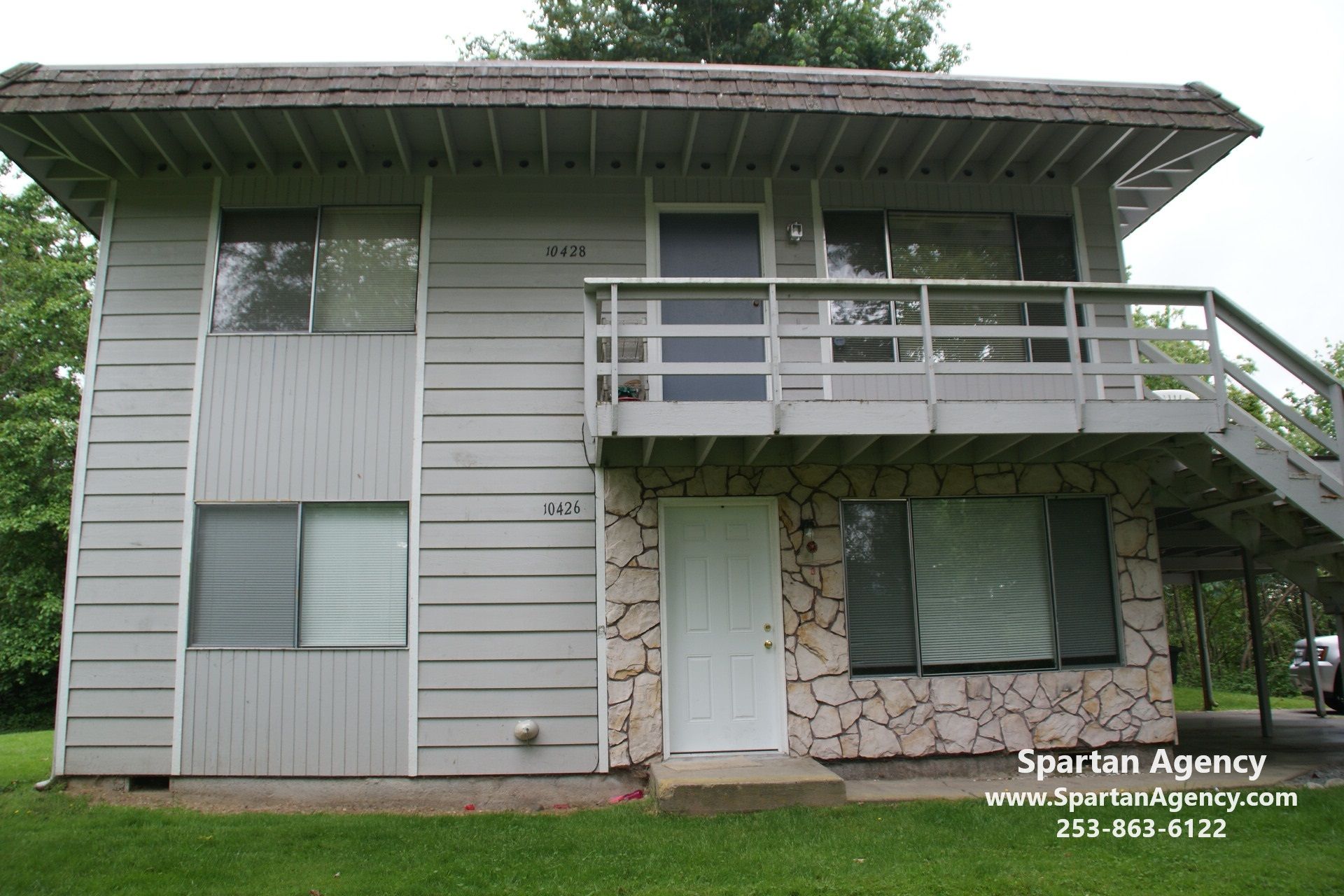 Duplex, 2 bedroom, 2 bath, single carport