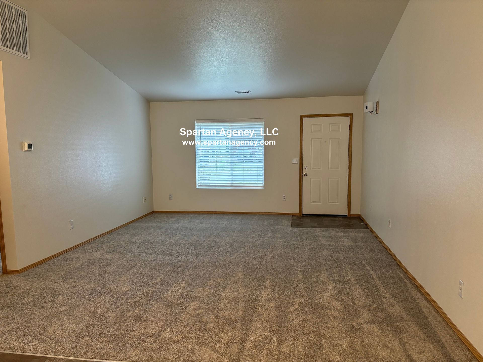 Duplex Apartment Rent Bonney Lake, WA