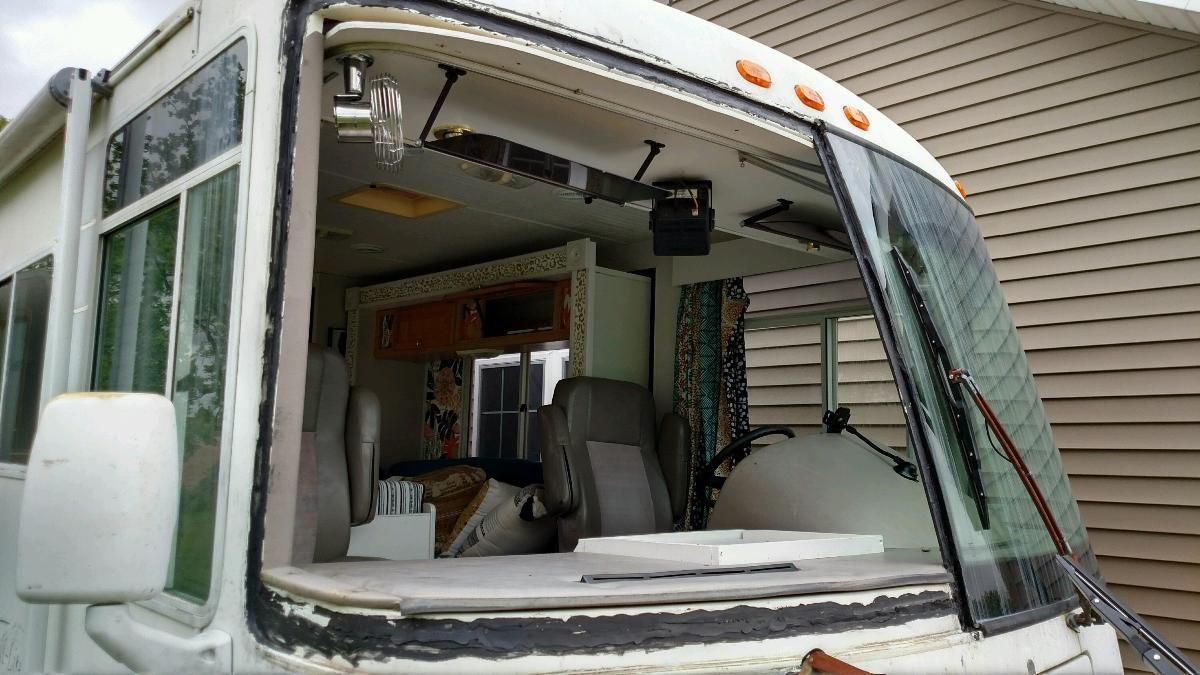 RV Glass Repair and Replacement Linthicum Heights, MD