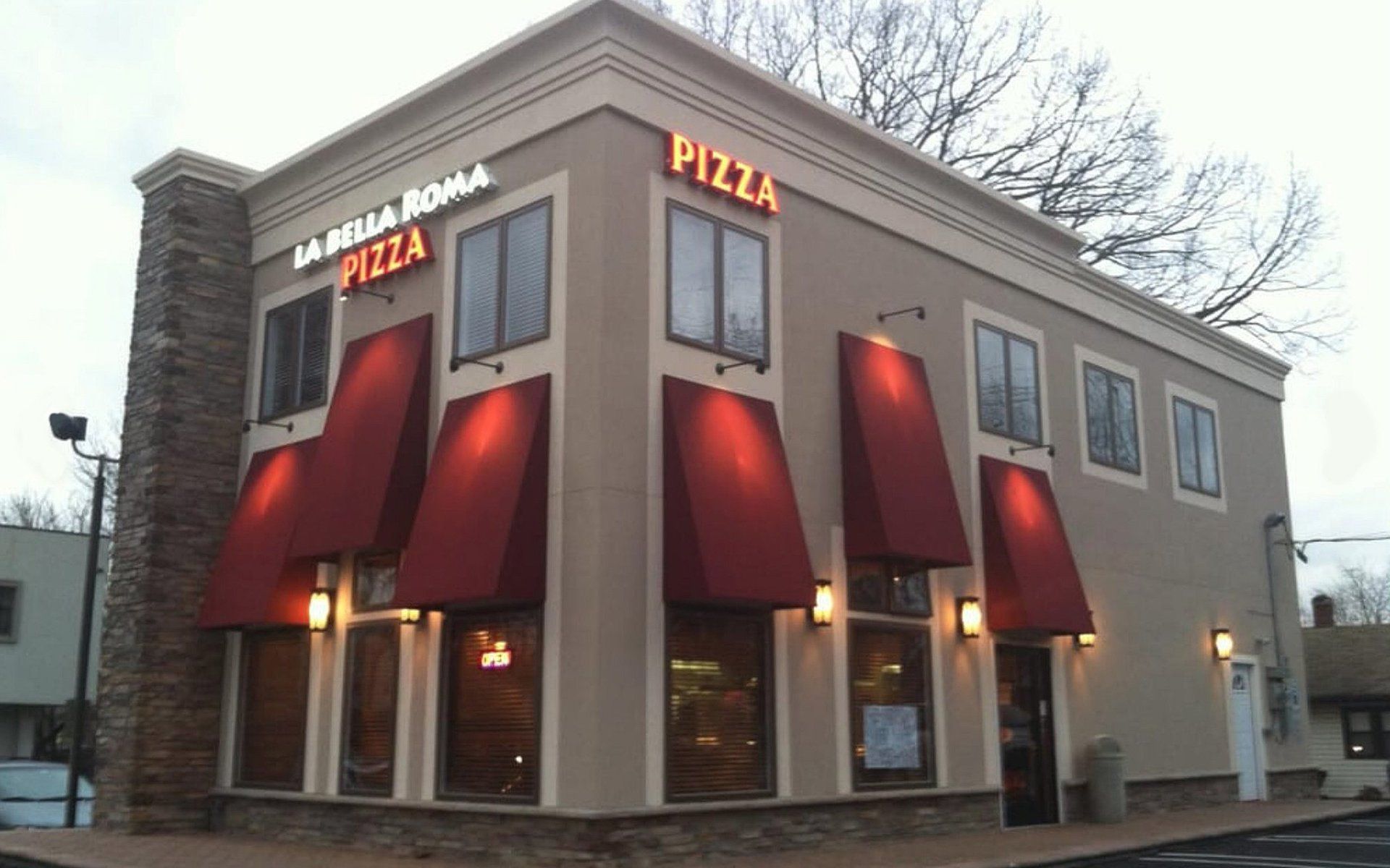 LA Bella Roma Pizzeria Restaurant Paramus, NJ LA Bella Roma Pizzeria Restaurant Paramus, NJ