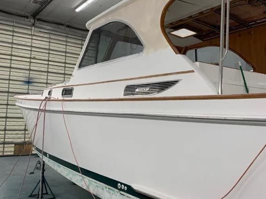 Boat Refinishing