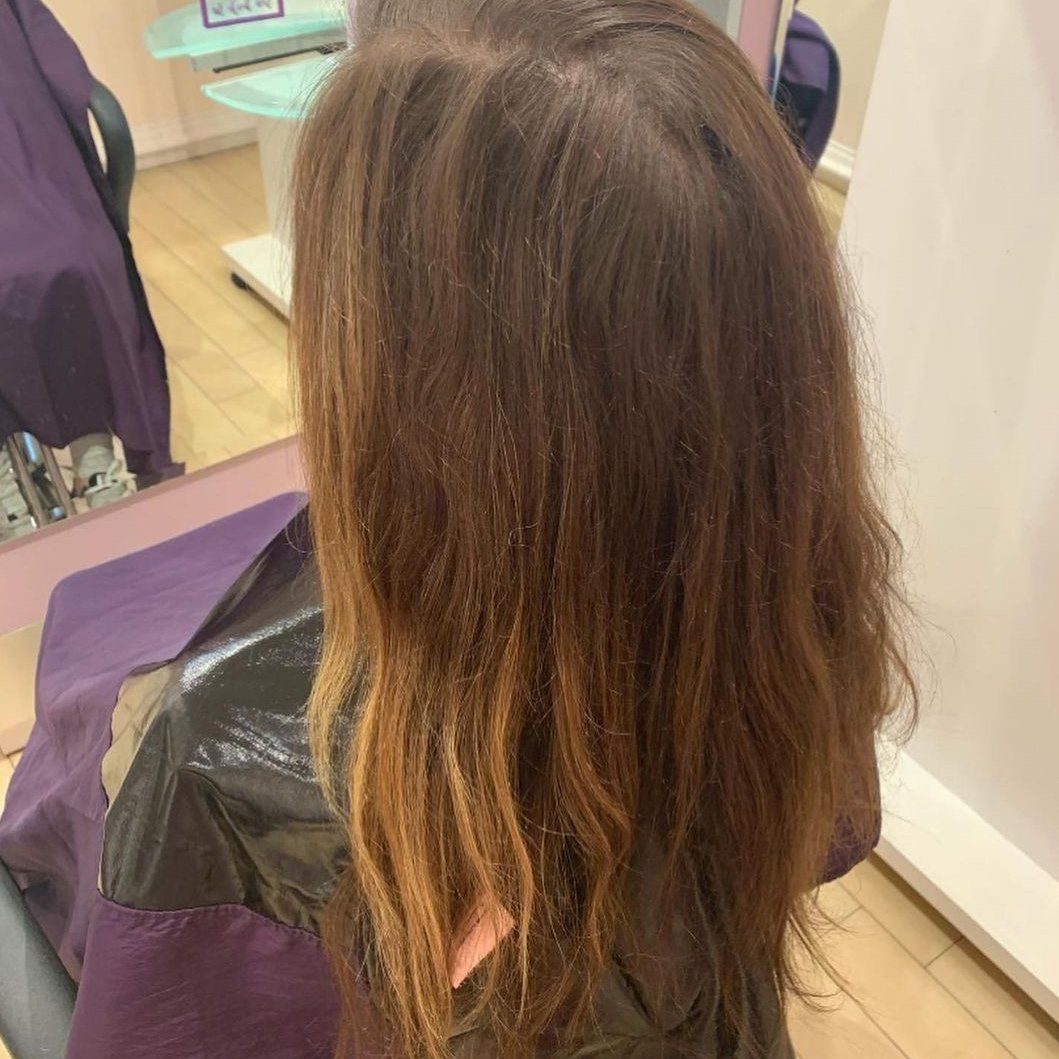 Salon service for woman