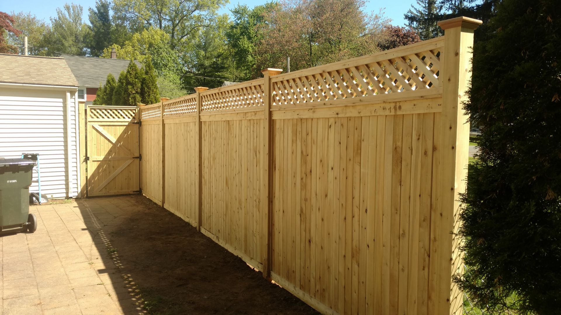 stockade wood fence