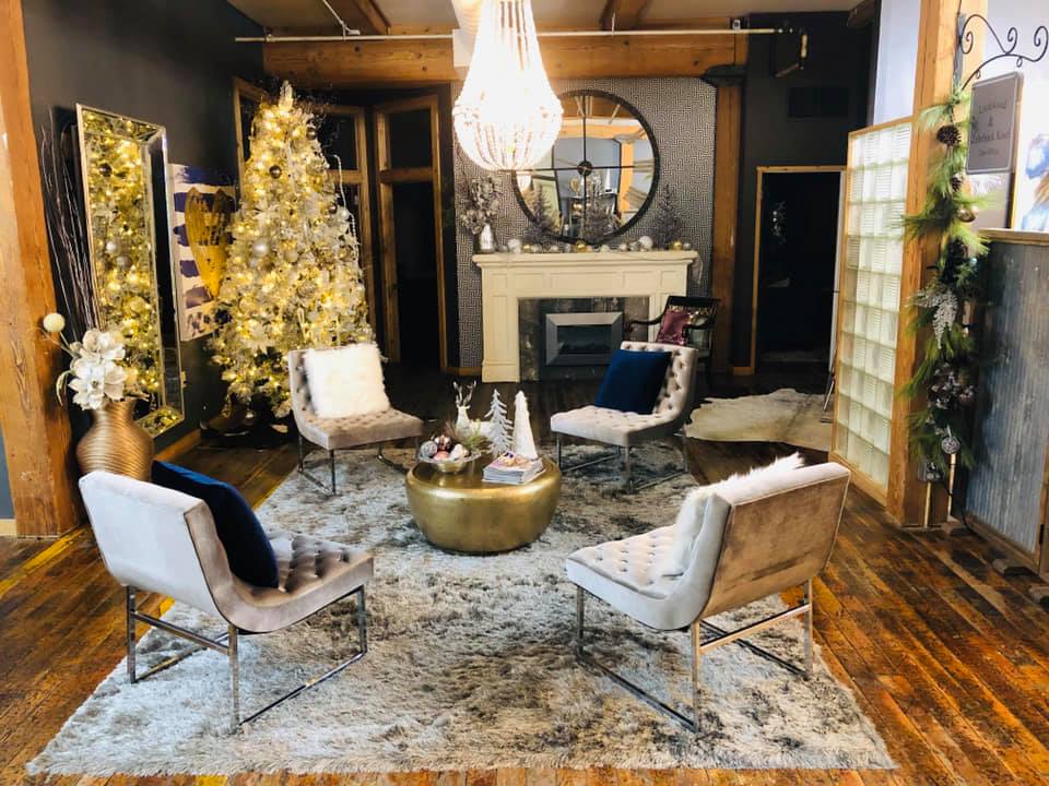 office with christmas decorations