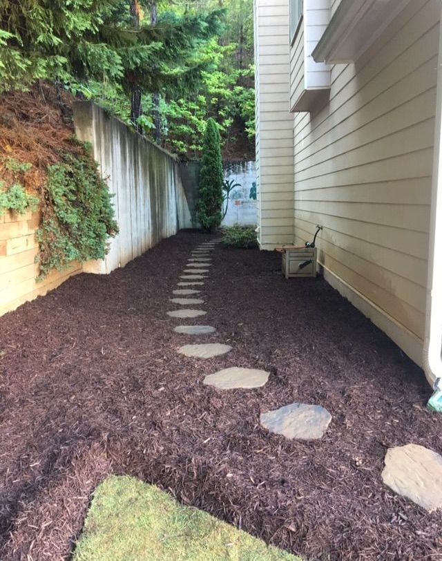 A phone screen shows a path leading to a house.