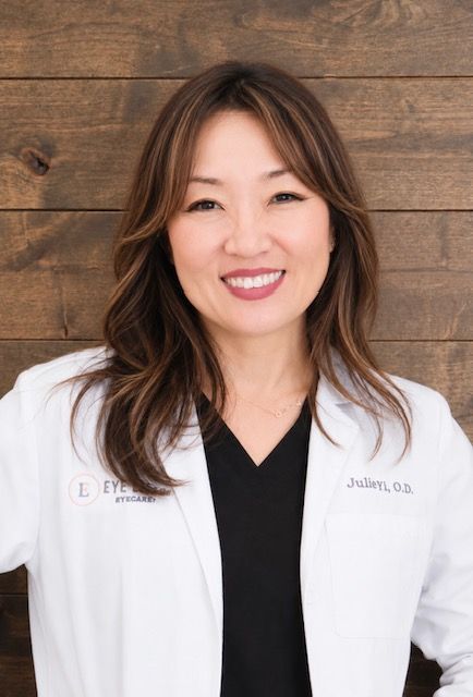 Dr. Julie Yi
