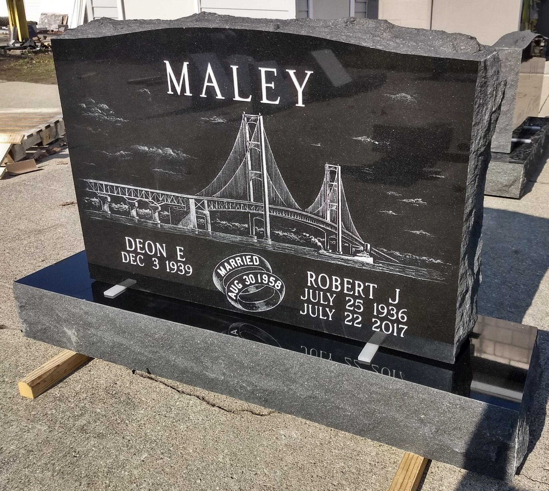 Monument installation