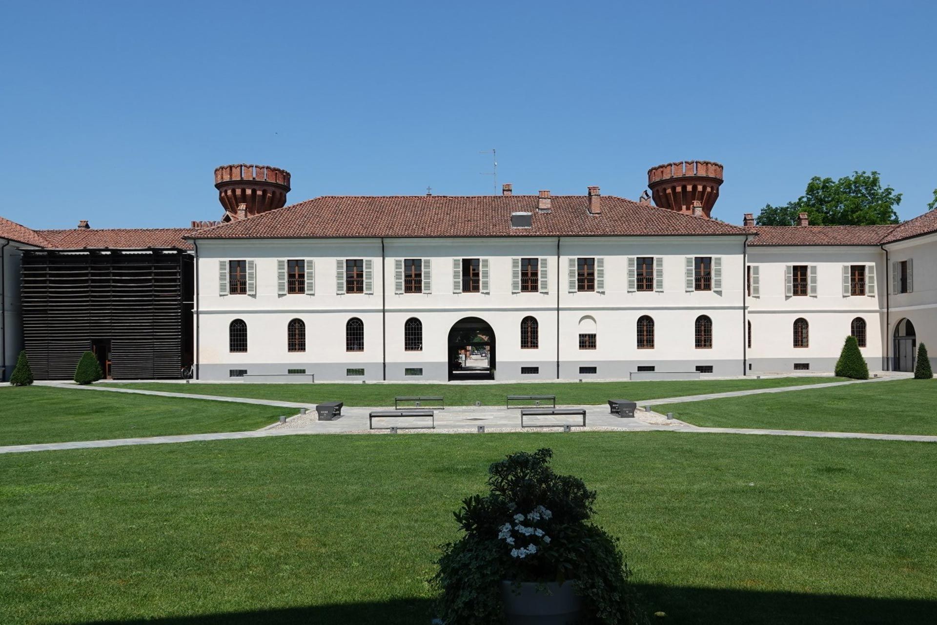 A large white building