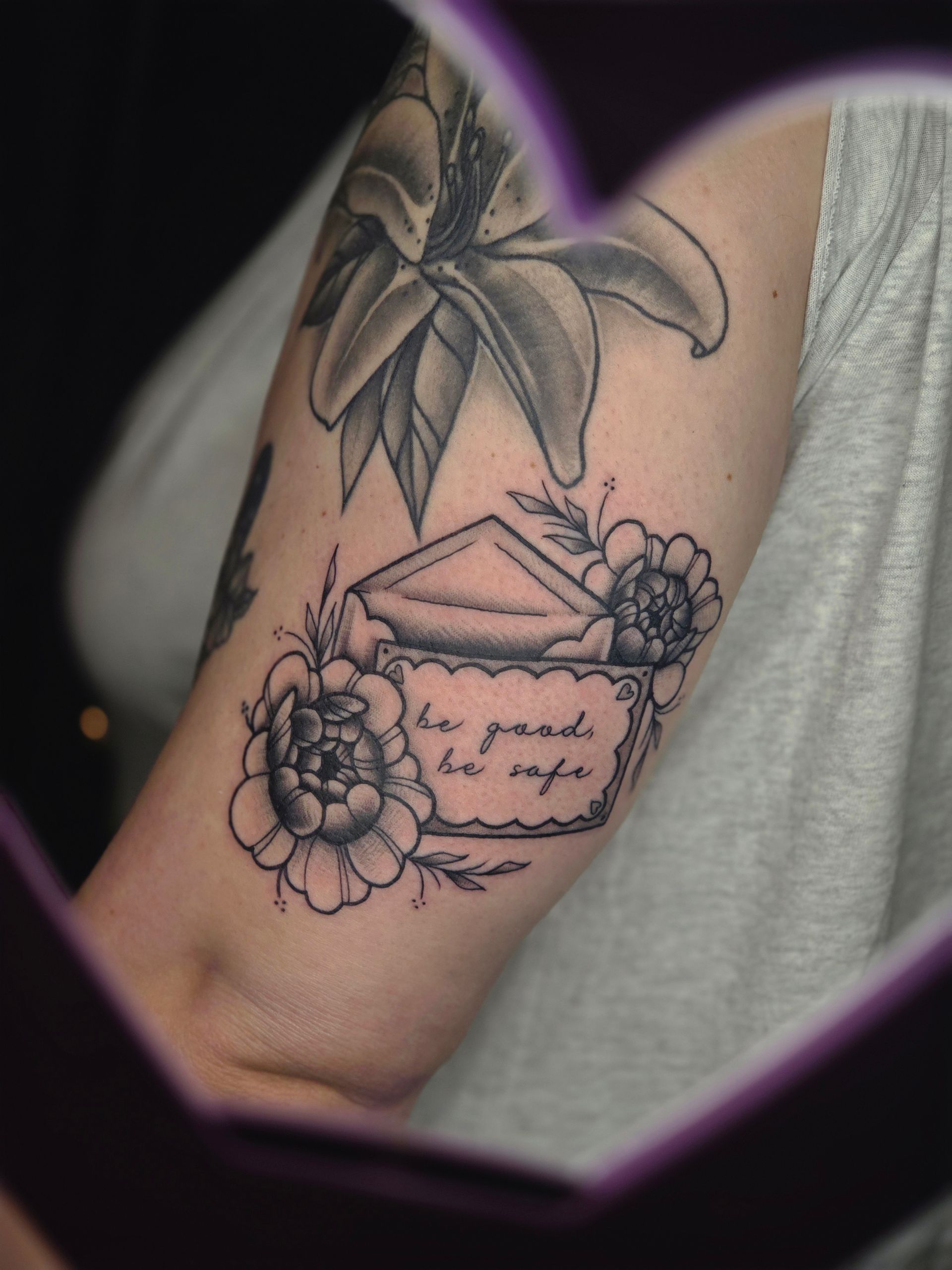 Tattoo of flowers, envelope with 