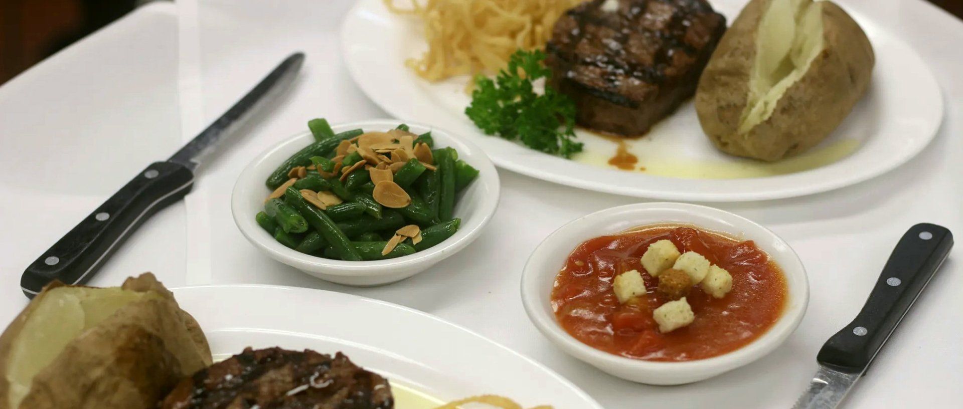 Entree dishes