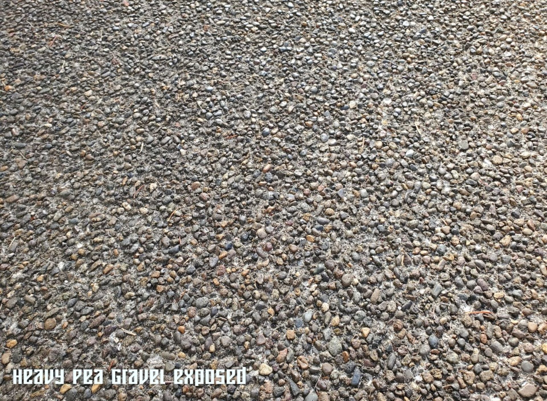 Heavy Pea Gravel Exposed Finish