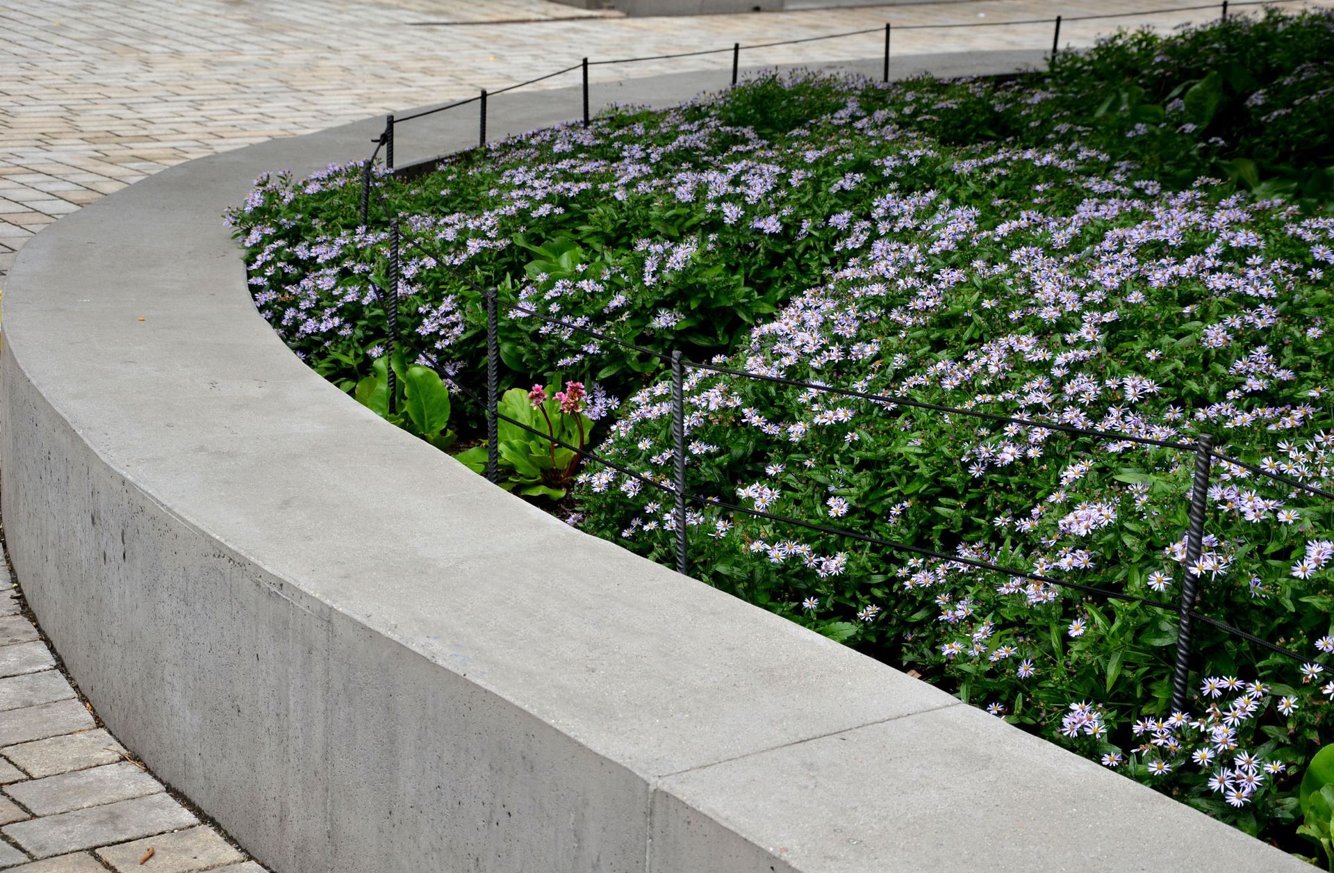 Retaining wall services