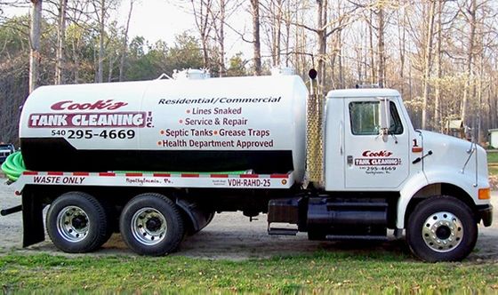 Septic tank truck cleaner