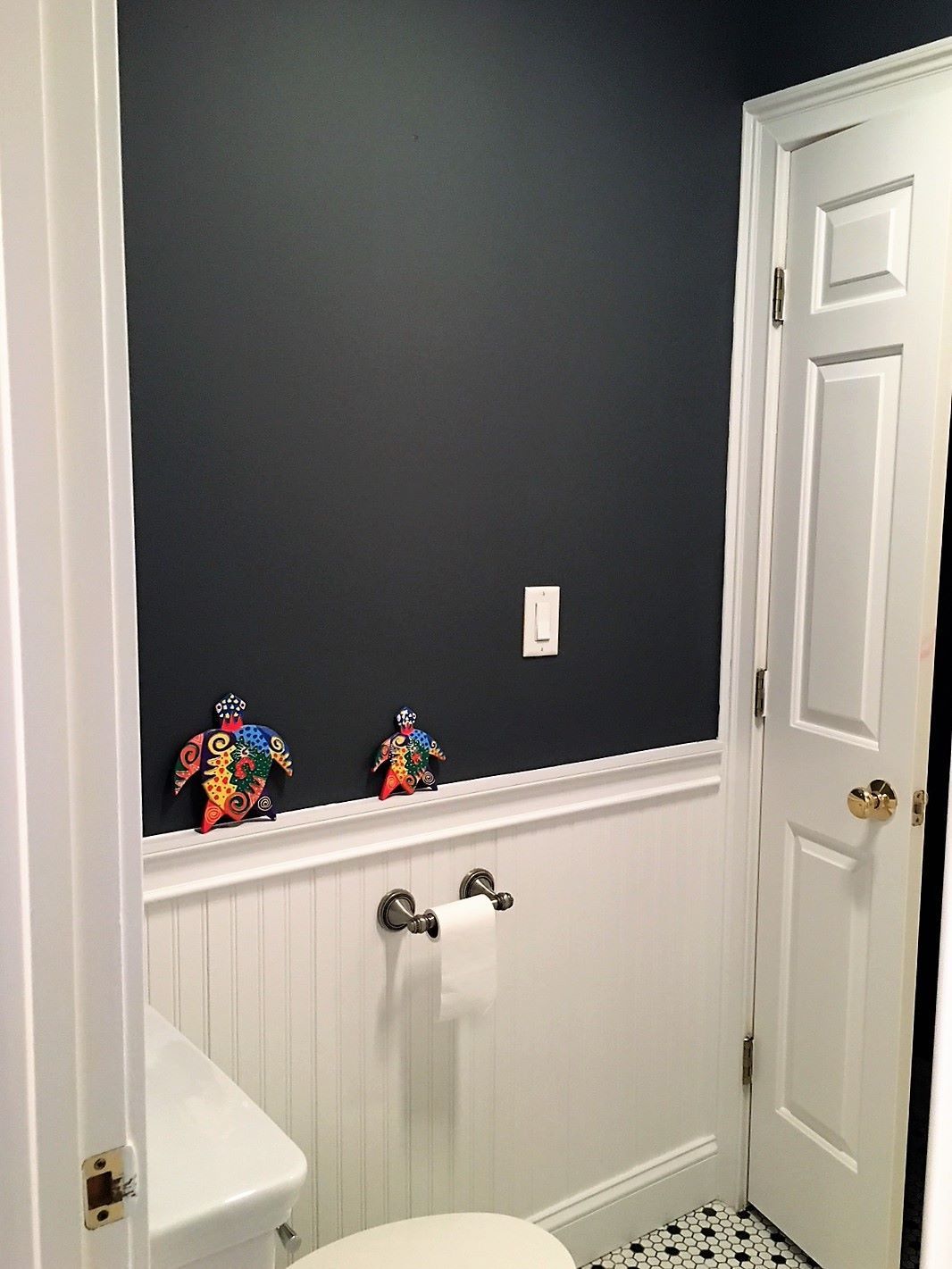 bathroom wall colors