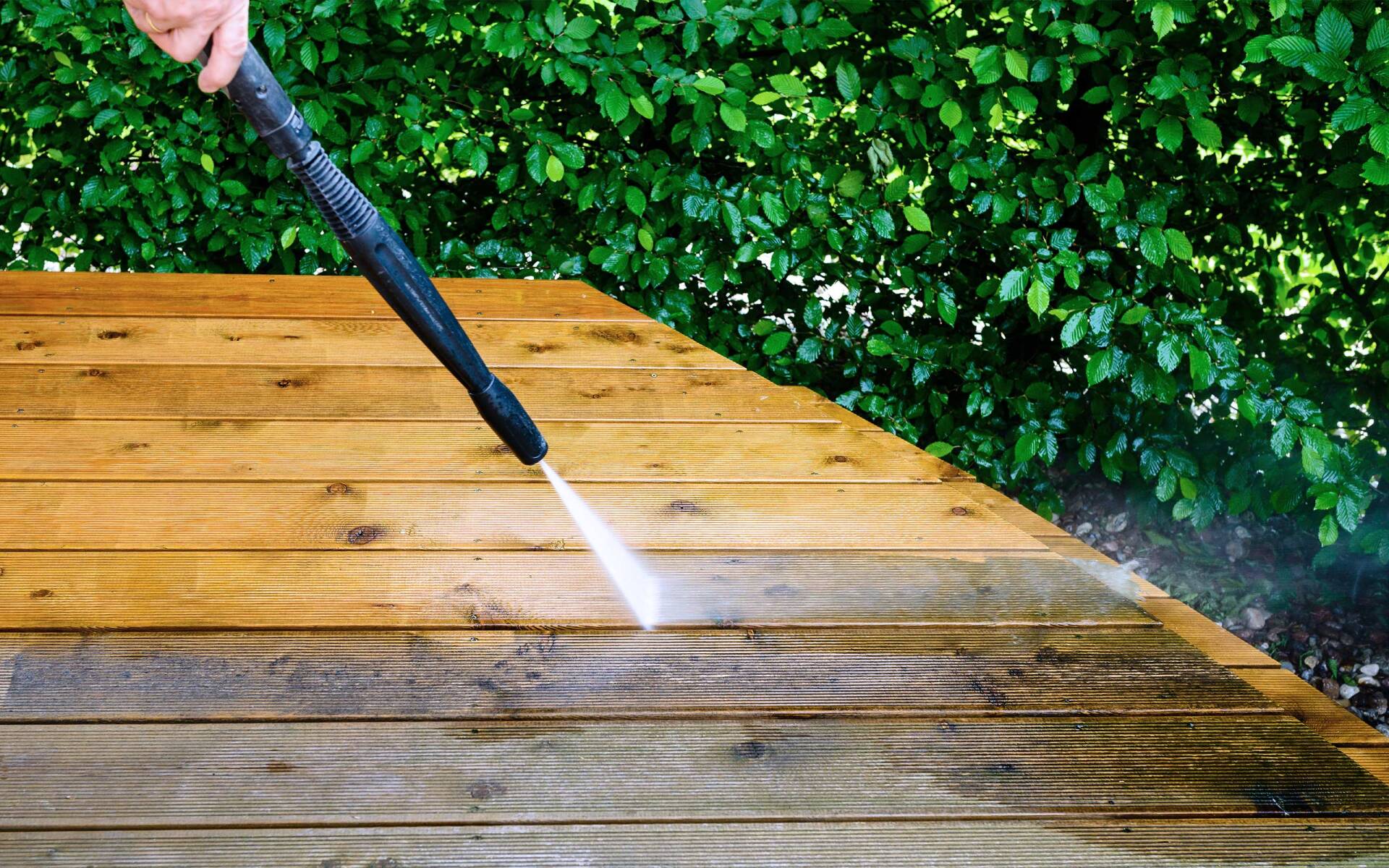 Residential power washing