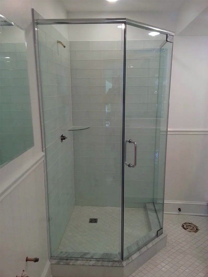 Shower enclosure