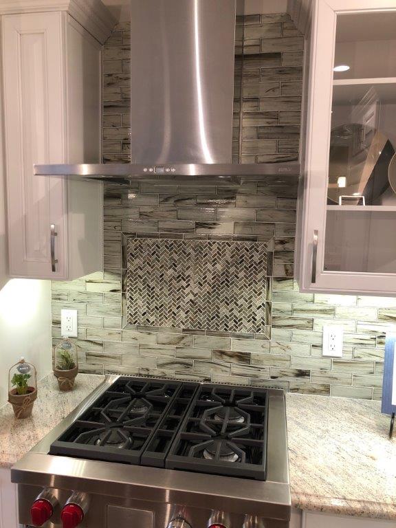 New Construction Highland Cliffs