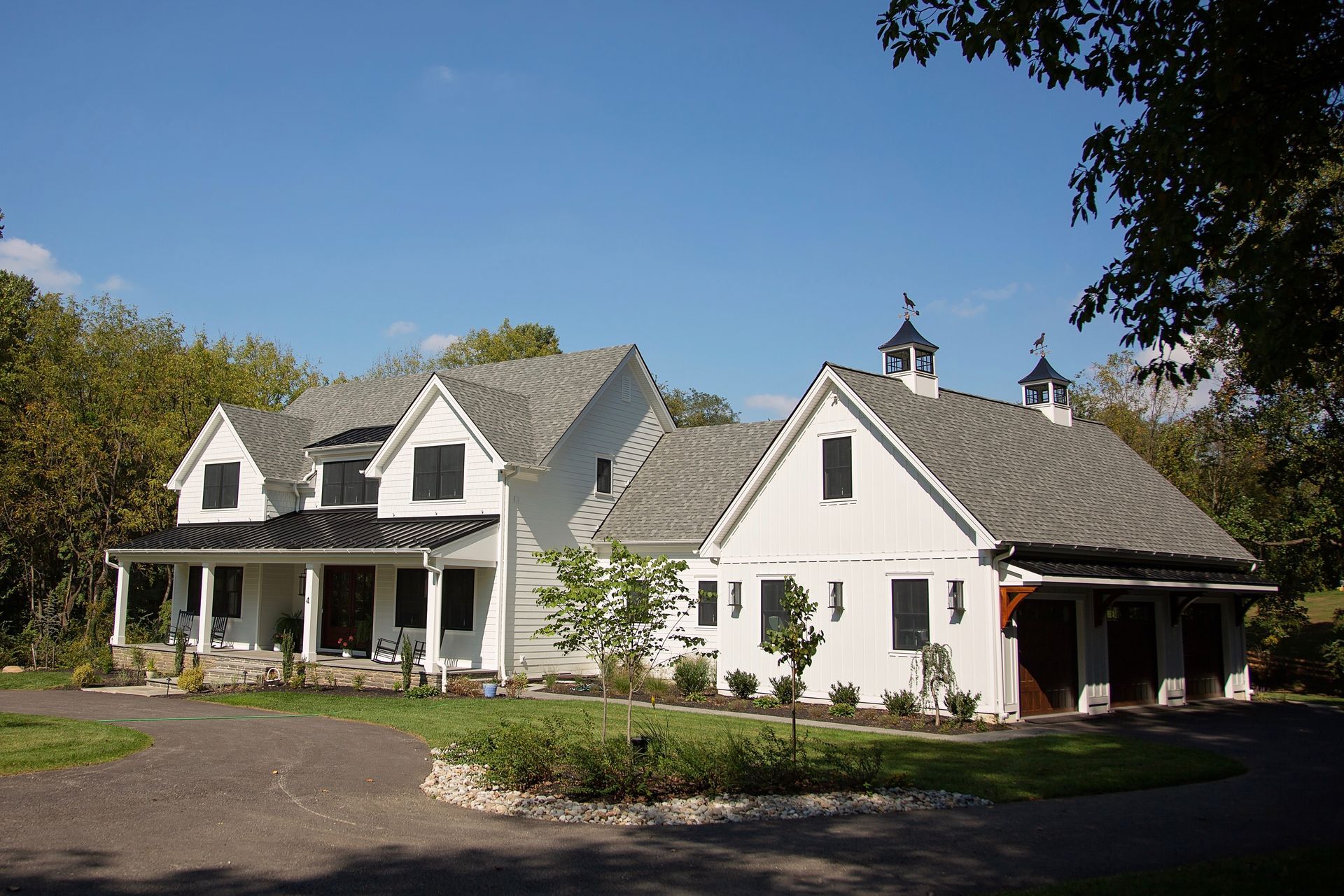 Complete House, 2 Garage Cupolas