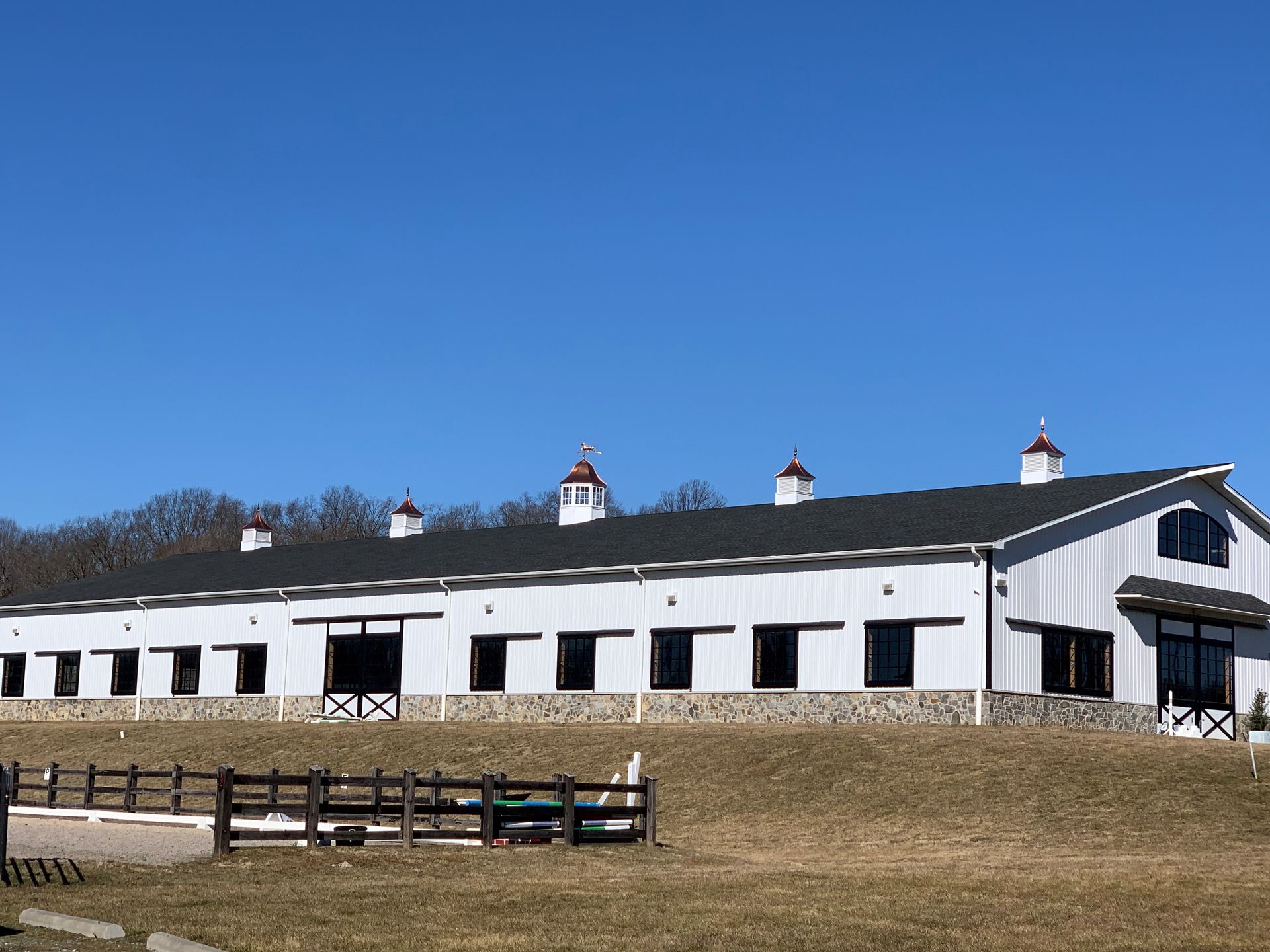 Large Arena, With 5 Cupolas