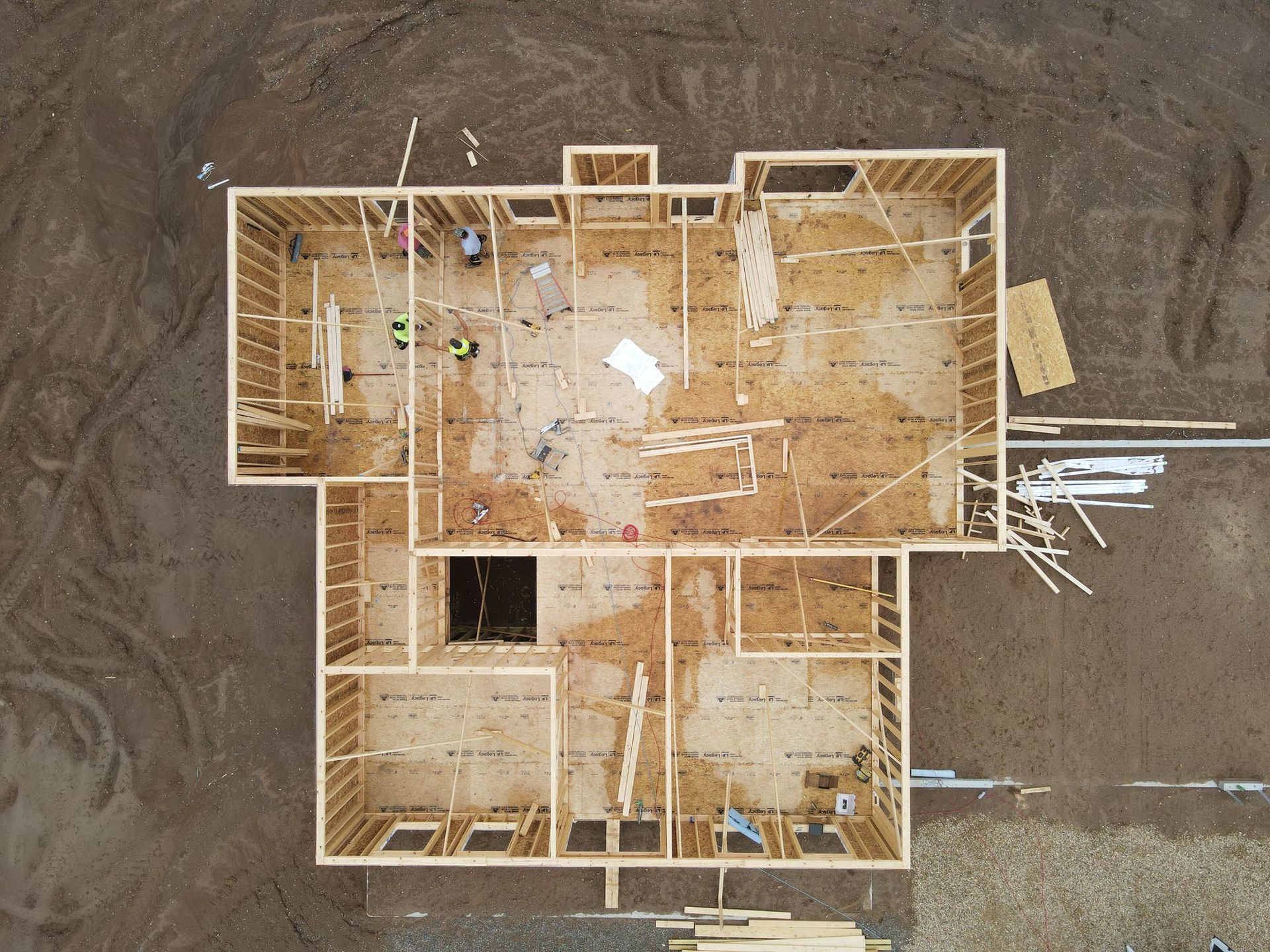 An aerial view of a house under construction.